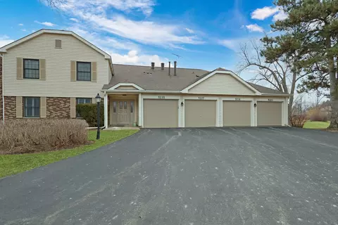 5231 Rockpointe Ct #5231, Gurnee, IL 60031