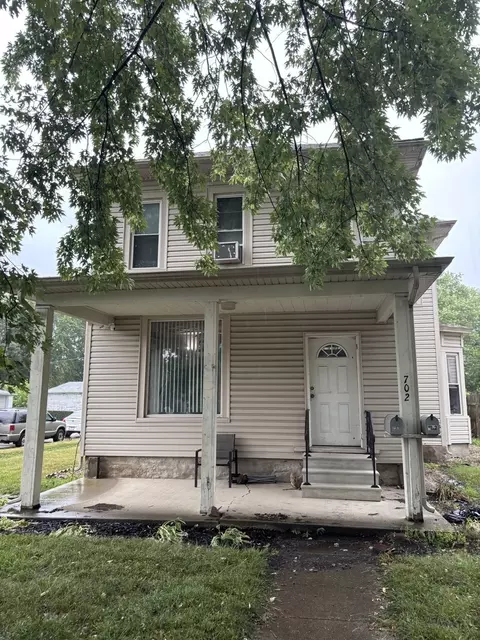 702 E Joliet St, Ottawa, IL 61350