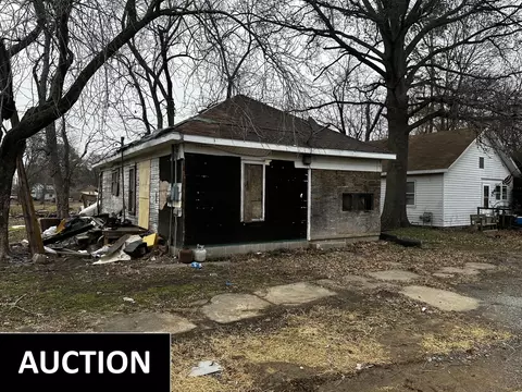 Undisclosed, Dowell, IL 62927