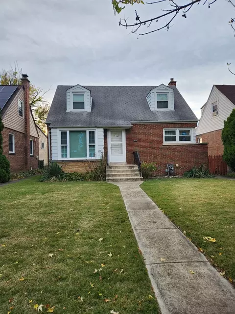 1374 Kenilworth Dr, Calumet City, IL 60409
