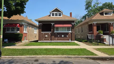 10215 S Emerald Ave, Chicago, IL 60628