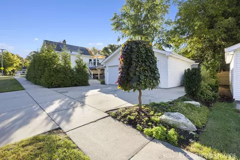 Exterior - 524 Western Ave, Wheaton, IL 60187 photo 9 of 10