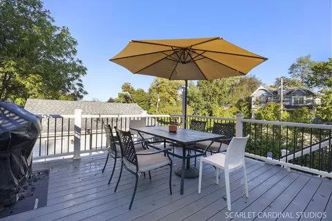 Exterior - 524 Western Ave, Wheaton, IL 60187 photo 7 of 10