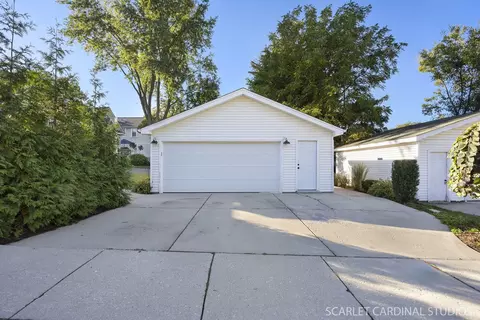 Exterior - 524 Western Ave, Wheaton, IL 60187 photo 10 of 10