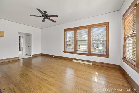Living - 524 Western Ave, Wheaton, IL 60187 photo 1 of 2