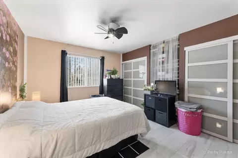 Bedroom - 1182 Concord Dr, Elgin, IL 60120 photo 1 of 1