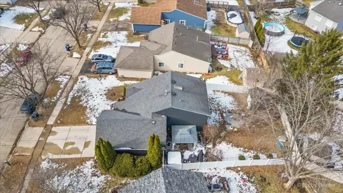 View/Area - 1182 Concord Dr, Elgin, IL 60120 photo 1 of 5