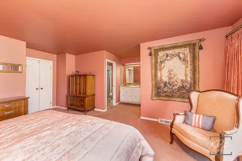 Other - 1127 Thunderbird Ln, Naperville, IL 60563 photo 1 of 3