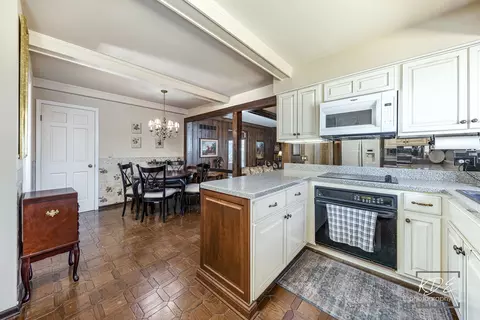 Kitchen - 1127 Thunderbird Ln, Naperville, IL 60563 photo 3 of 3