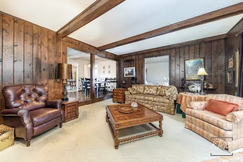 Living - 1127 Thunderbird Ln, Naperville, IL 60563 photo 5 of 5