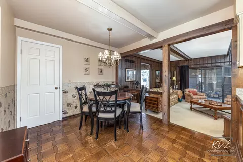 Dining - 1127 Thunderbird Ln, Naperville, IL 60563 photo 3 of 3