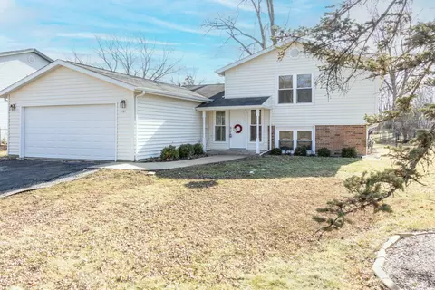 151 E Home Ave, Palatine, IL 60067