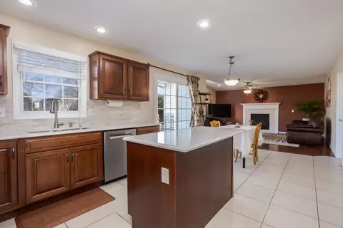 Kitchen - 2884 Three Eagles St, Normal, IL 61761 photo 2 of 8