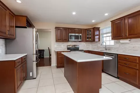 Kitchen - 2884 Three Eagles St, Normal, IL 61761 photo 3 of 8