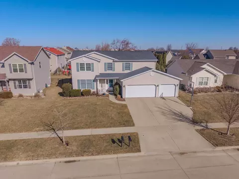 View/Area - 2884 Three Eagles St, Normal, IL 61761 photo 3 of 5