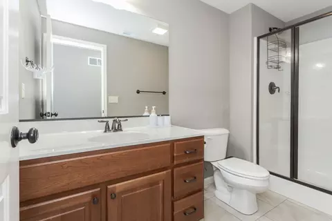 Bath - 2501 Fieldstone Ct, Normal, IL 61761 photo 5 of 5