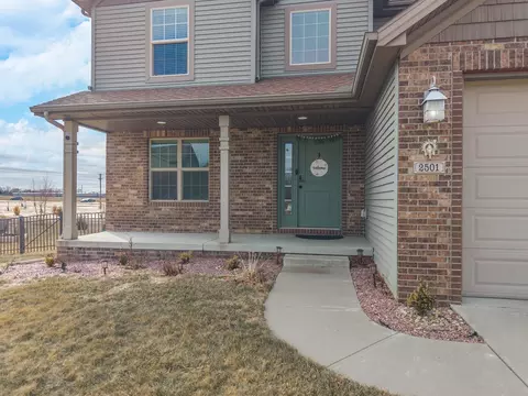Exterior - 2501 Fieldstone Ct, Normal, IL 61761 photo 2 of 7