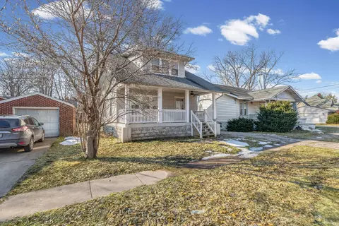Other - 527 E 4th St, Centralia, IL 62801 photo 2 of 11