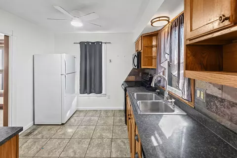 Kitchen - 527 E 4th St, Centralia, IL 62801 photo 1 of 4