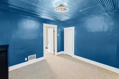 Bedroom - 527 E 4th St, Centralia, IL 62801 photo 3 of 7
