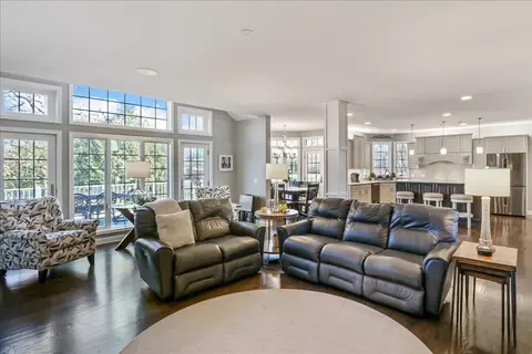 Living - 519 Litchfield Ln, Bartlett, IL 60103 photo 4 of 6