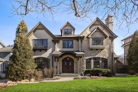 4047 Howard Ave, Western Springs, IL 60558