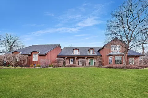 1135 Buttonwood Ln, Northbrook, IL 60062