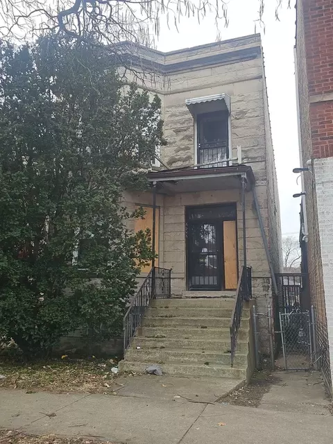 6906 S Indiana Ave, Chicago, IL 60637