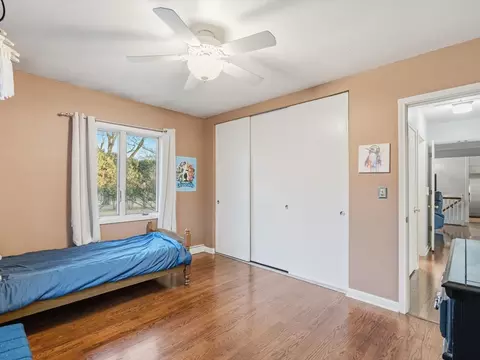 Bedroom - 2610 31st St, Moline, IL 61265 photo 4 of 7