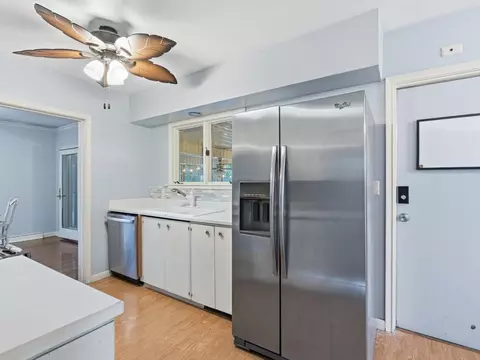 Kitchen - 2610 31st St, Moline, IL 61265 photo 4 of 4