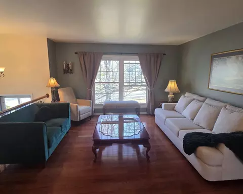 Living - 846 Brookside Dr, Bartlett, IL 60103 photo 2 of 5
