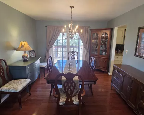 Dining - 846 Brookside Dr, Bartlett, IL 60103 photo 1 of 1