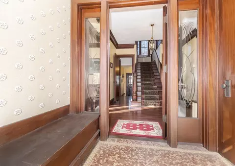 Entry Way - 1926 E Oakland Ave, Bloomington, IL 61701 photo 2 of 13