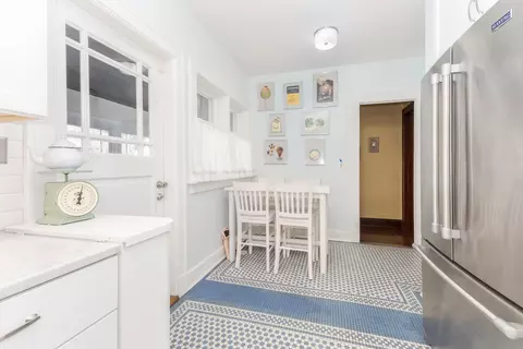 Kitchen - 1926 E Oakland Ave, Bloomington, IL 61701 photo 2 of 5