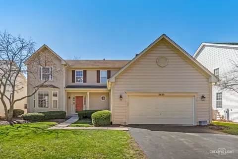 3435 Antoine Pl, Saint Charles, IL 60175