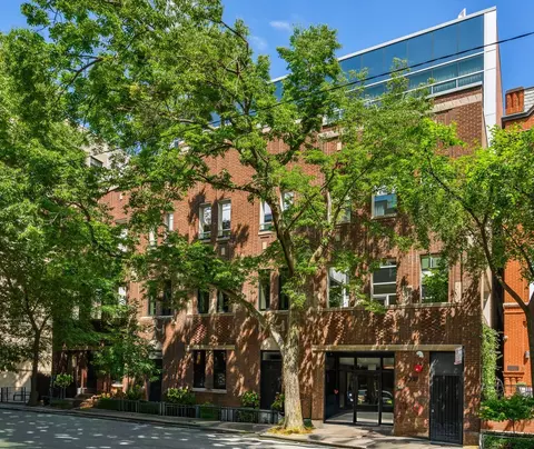 2035 N Orleans St #M2, Chicago, IL 60614