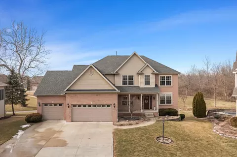 1503 River Bluff Ct, Mahomet, IL 61853