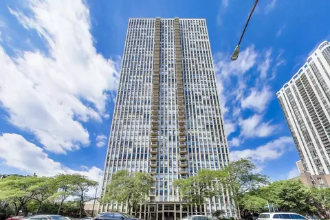 1660 N La Salle Dr #2502, Chicago, IL 60614
