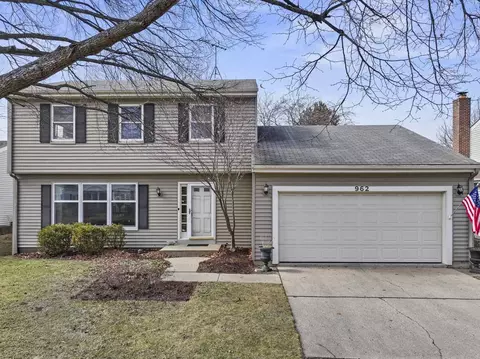 962 Thompson Blvd, Buffalo Grove, IL 60089