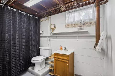 Bath - Undisclosed, Rantoul, IL 61866 photo 3 of 3