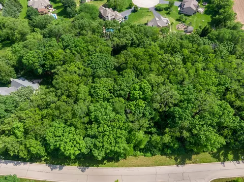 1715 Cedar Ln, Spring Grove, IL 60081
