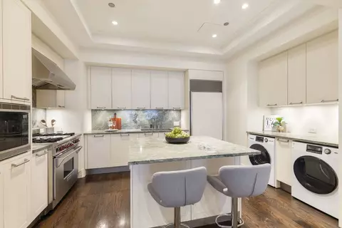 Other - 159 E Walton Pl #9E, Chicago, IL 60611 photo 3 of 7