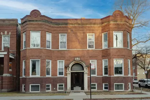 2701 N Sacramento Ave, Chicago, IL 60647
