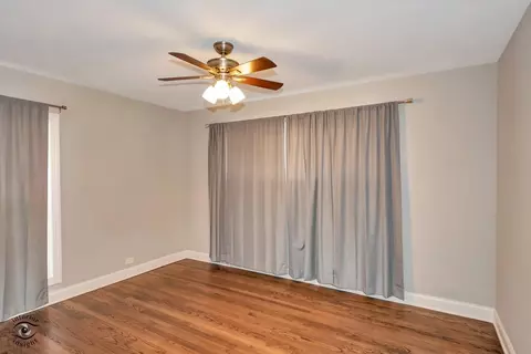 Bedroom - 31 Graymoor Ln, Olympia Fields, IL 60461 photo 3 of 4