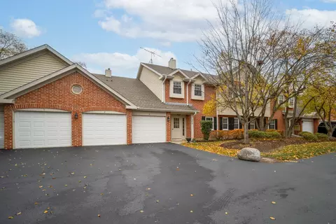 1345 Evergreen Dr #3, Palatine, IL 60074