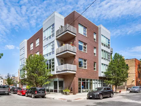 1250 N Paulina St #3W, Chicago, IL 60622