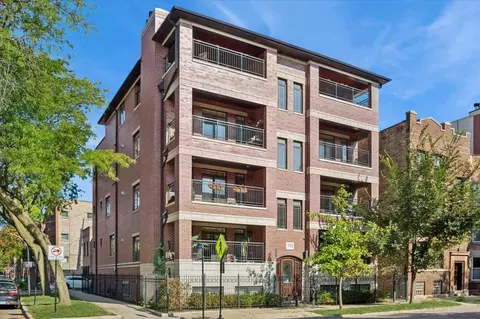 858 W Diversey Pkwy #1W, Chicago, IL 60614