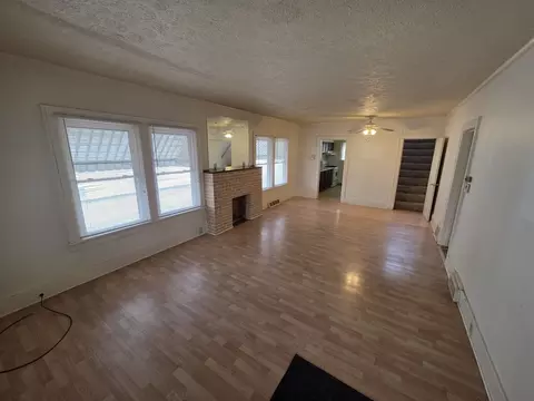 Living - 312 E 11th St, Sterling, IL 61081 photo 1 of 2