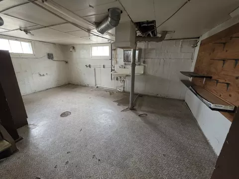 Other - 312 E 11th St, Sterling, IL 61081 photo 2 of 2
