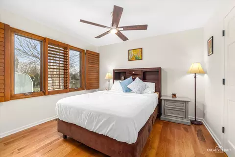 Bedroom - 1255 E Bailey Rd, Naperville, IL 60565 photo 1 of 3